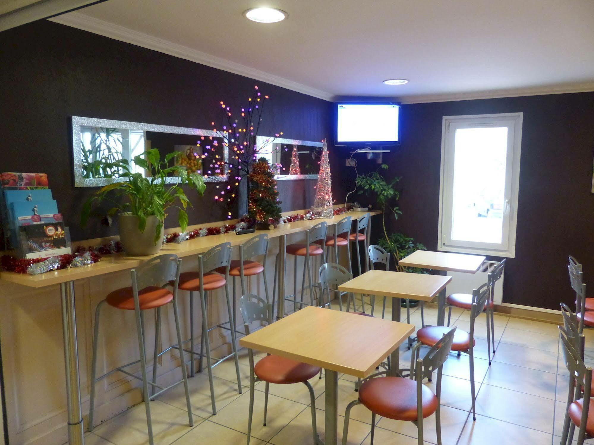 The Originals Access, Hotel Moustache, Seclin Exterior foto
